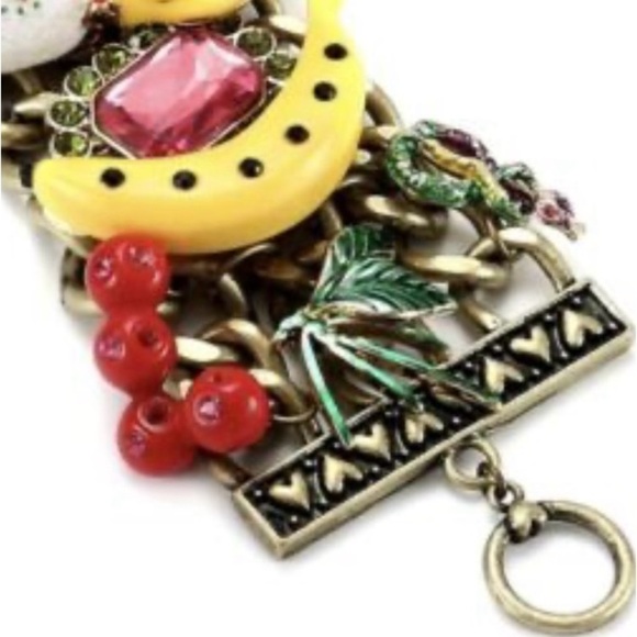 Betsey Johnson Women’s RIO Pink Sugar Skeleton Skulls Fruit Toggle Bracelet - Picture 4 of 14